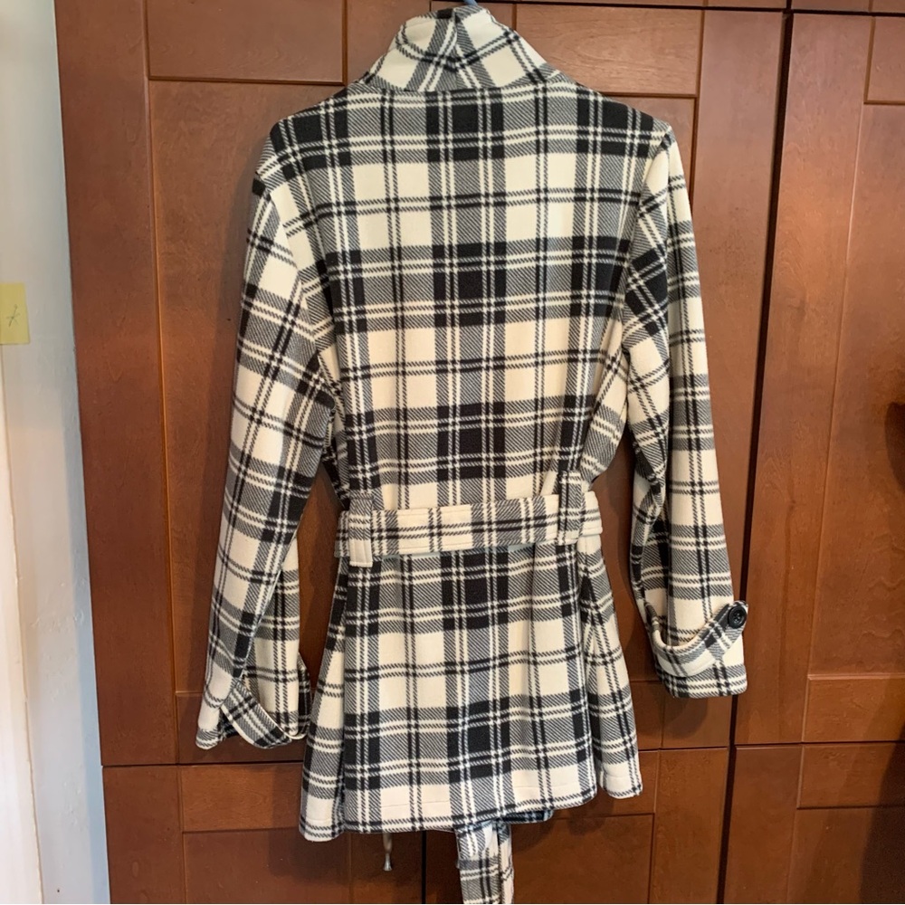 SALE!! Warm double breasted coat with belt